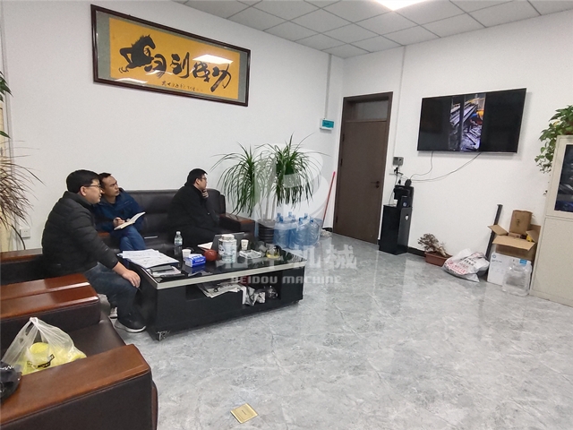 江西客戶(hù)實(shí)地考察果殼炭化設(shè)備